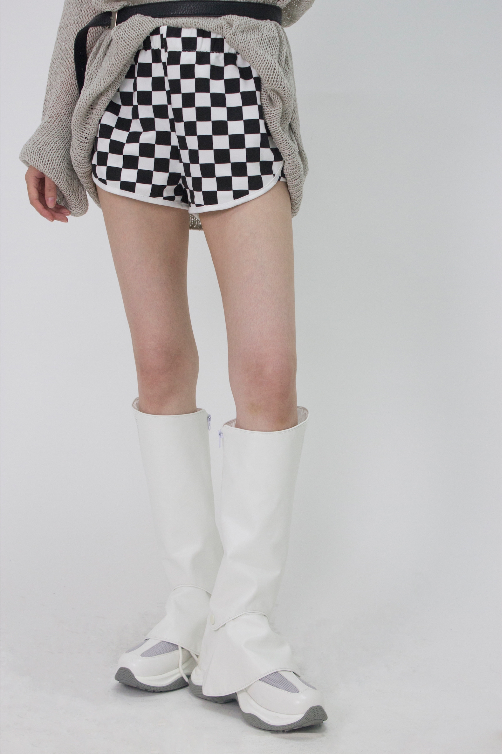 Checker Shorts (2 color)