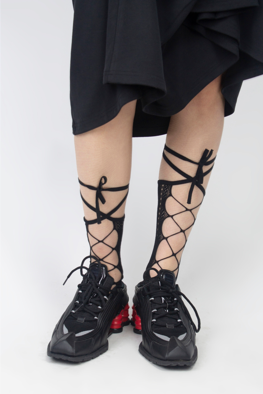 Lace String Knee Socks (2 color)